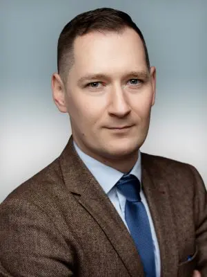Dr. Arany László
